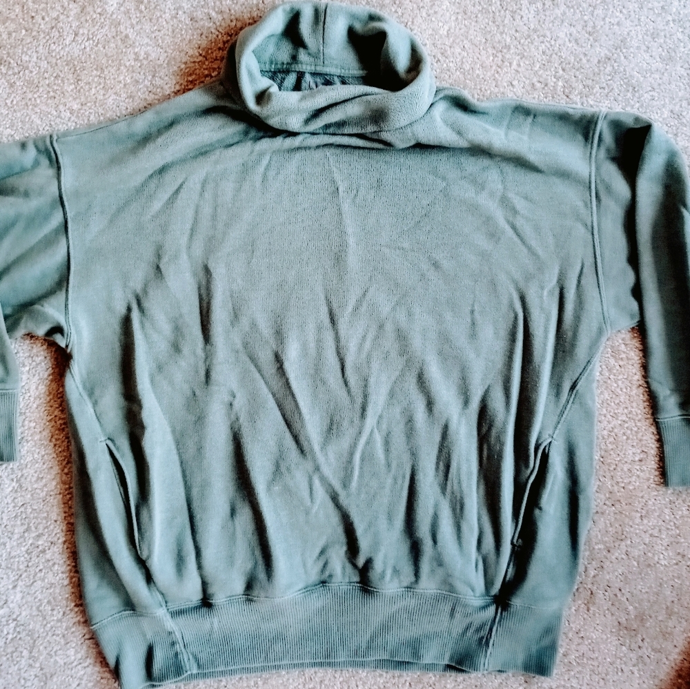 Arie Oversized Turtleneck Sweatshirt